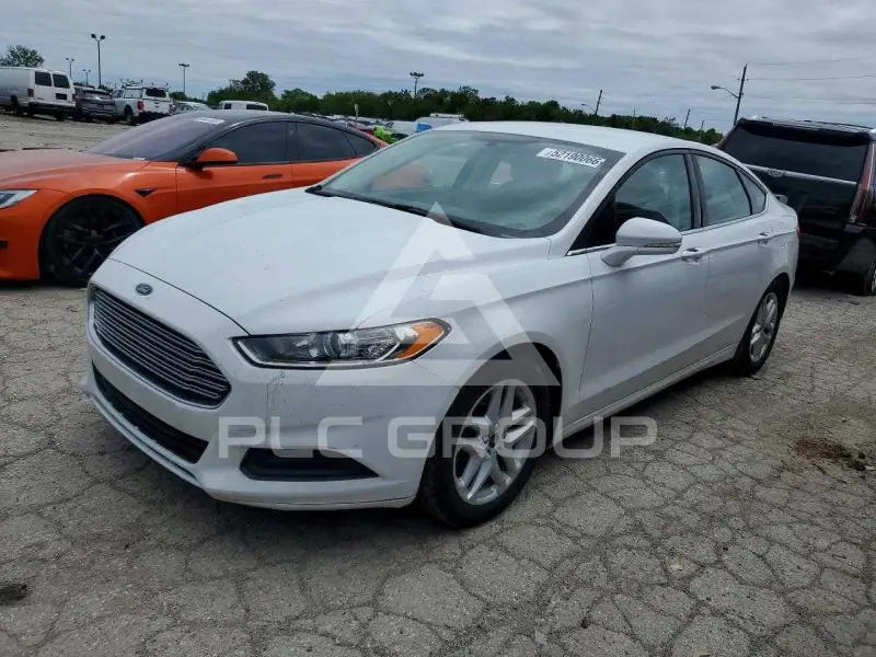 2016 Ford FUSION photo