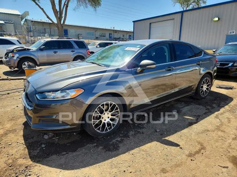 2016 Ford FUSION фото