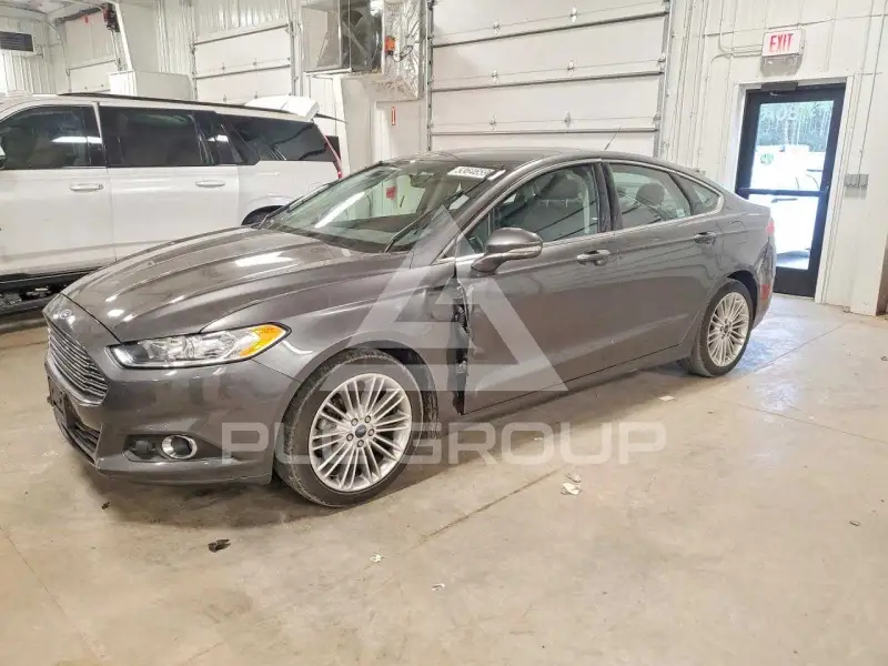 2016 Ford FUSION фото