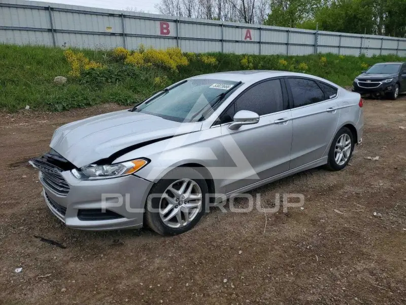 2016 Ford FUSION фото