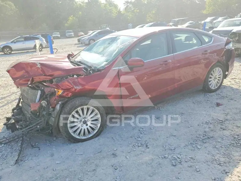 2016 Ford FUSION фото