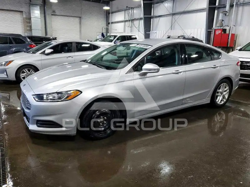 2016 Ford FUSION фото