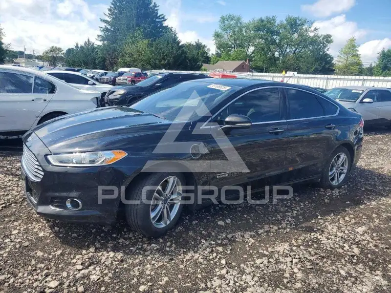 2016 Ford FUSION фото