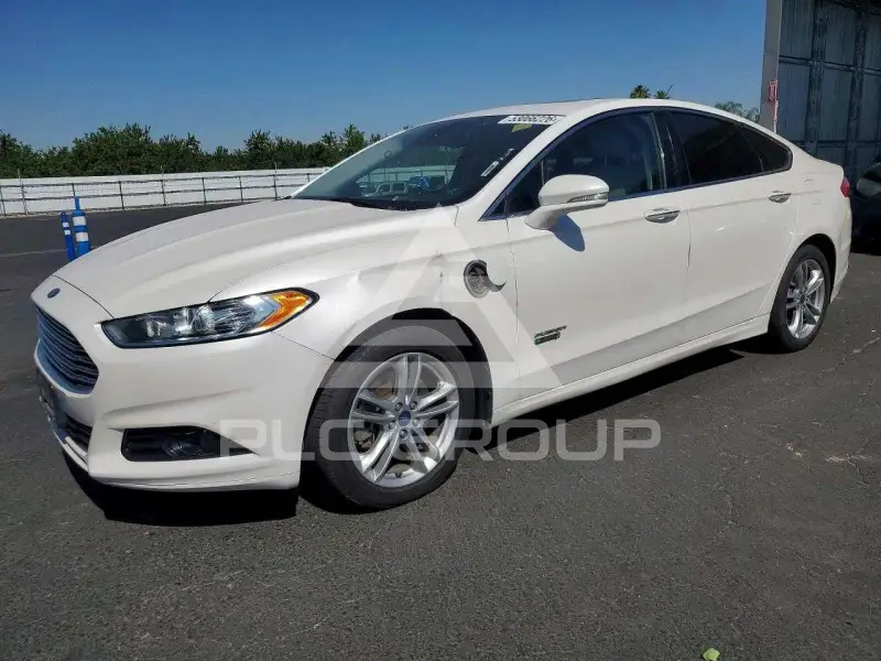 2016 Ford FUSION фото