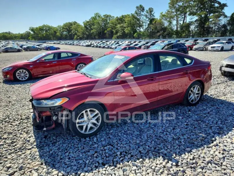 2016 Ford FUSION photo