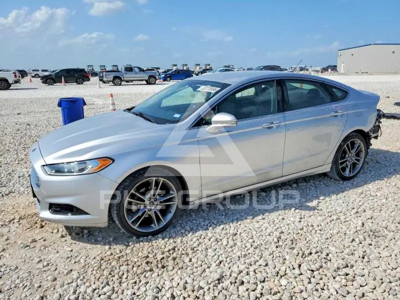 2016 Ford FUSION фото