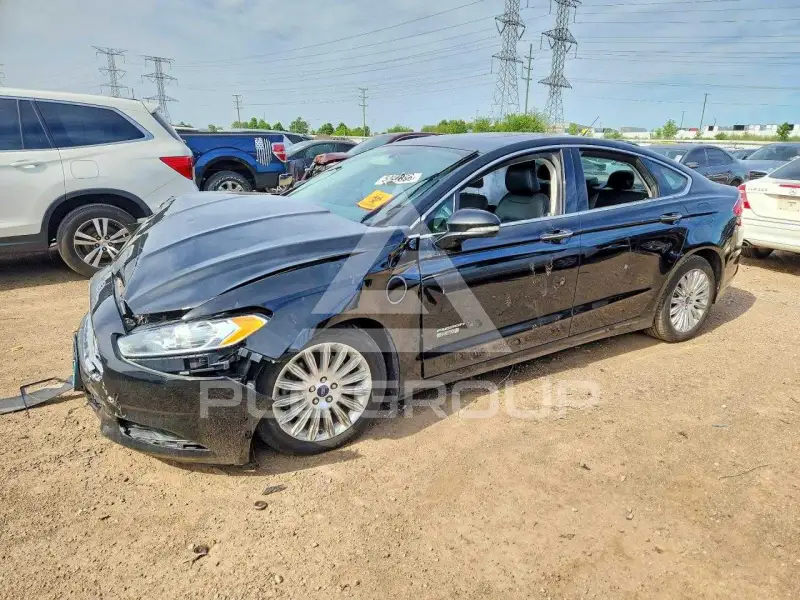 2016 Ford FUSION фото