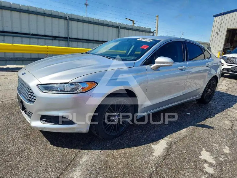 2016 Ford FUSION фото