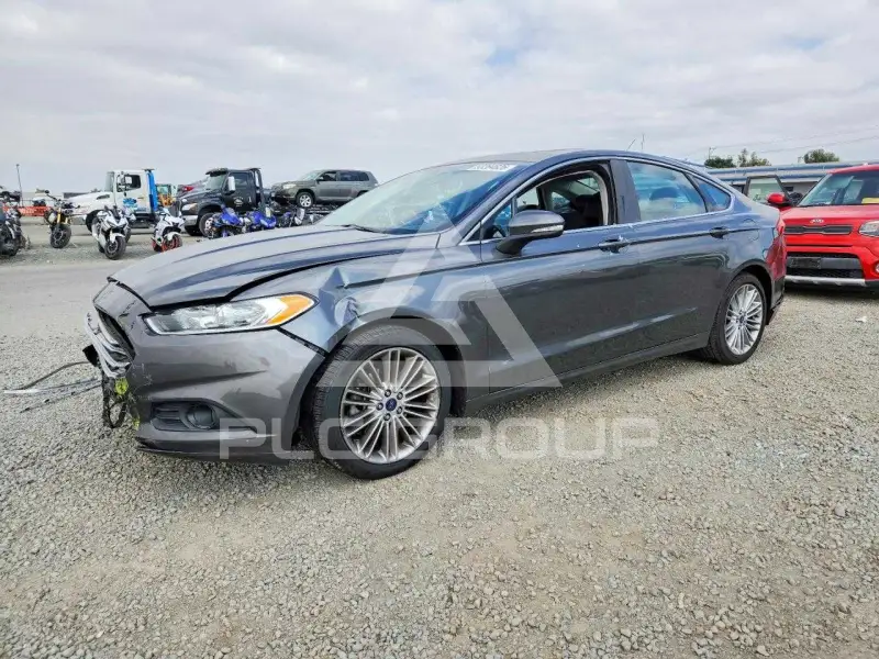 2016 Ford FUSION фото