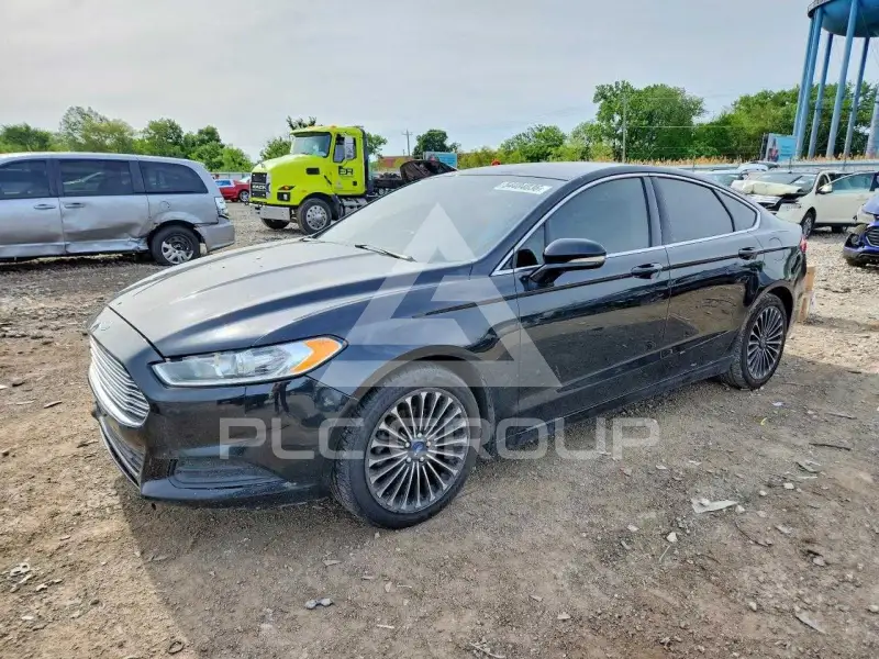 2016 Ford FUSION photo