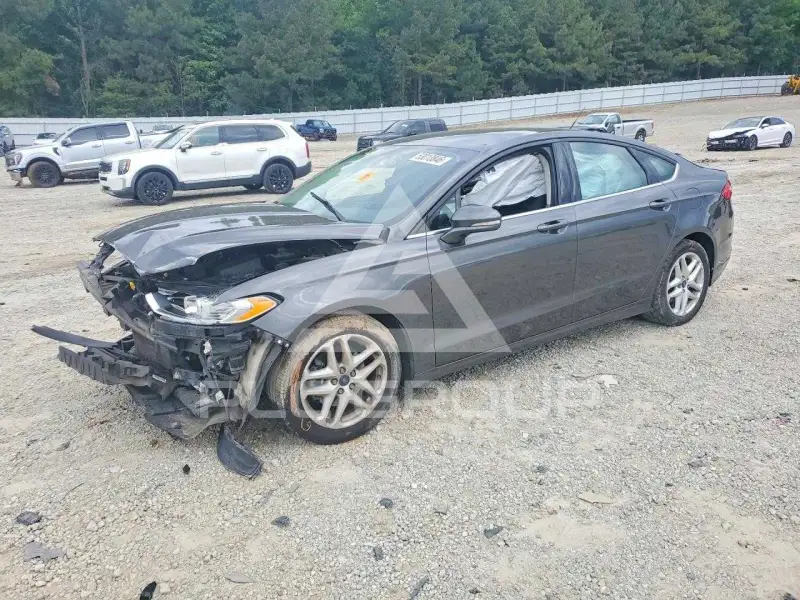 2016 Ford FUSION фото