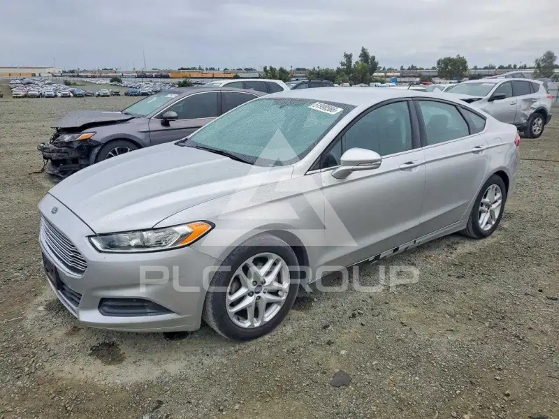 2016 Ford FUSION фото