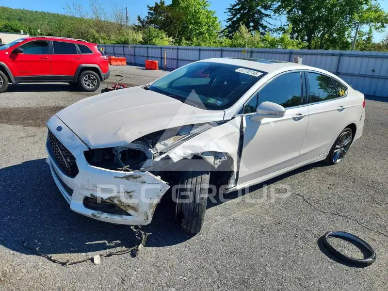 2016 Ford FUSION фото