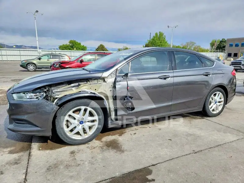 2016 Ford FUSION фото