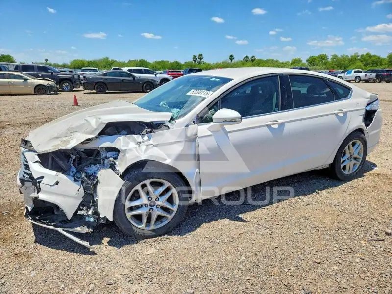 2016 Ford FUSION фото