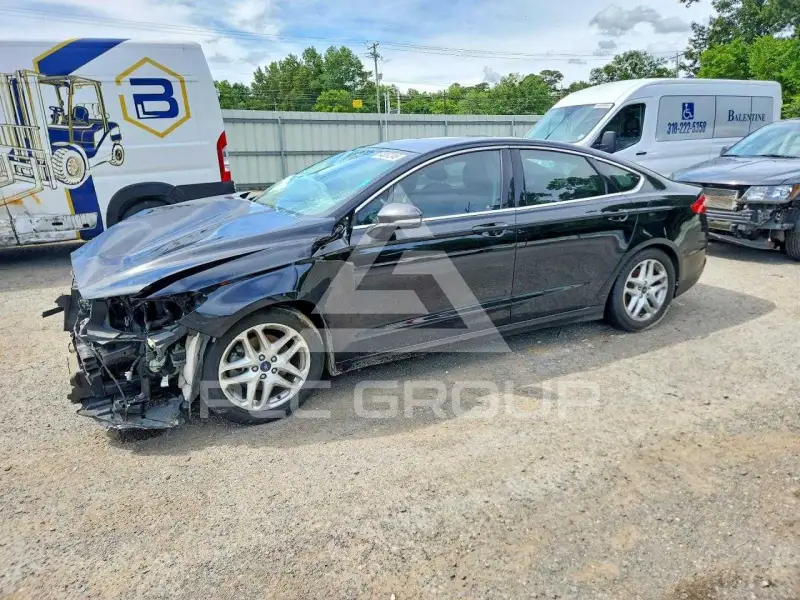 2016 Ford FUSION фото