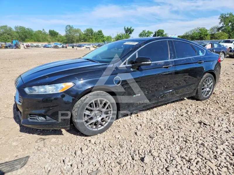 2016 Ford FUSION фото