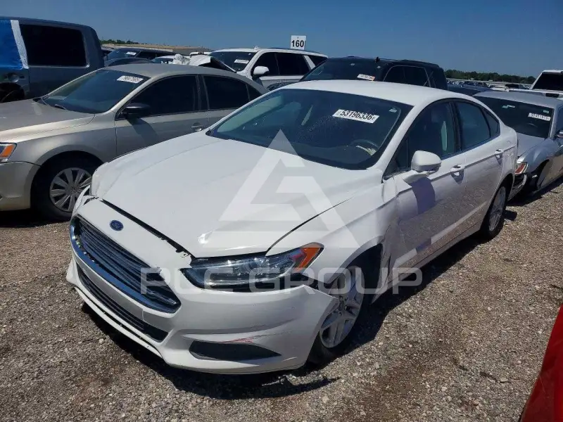 2016 Ford FUSION фото