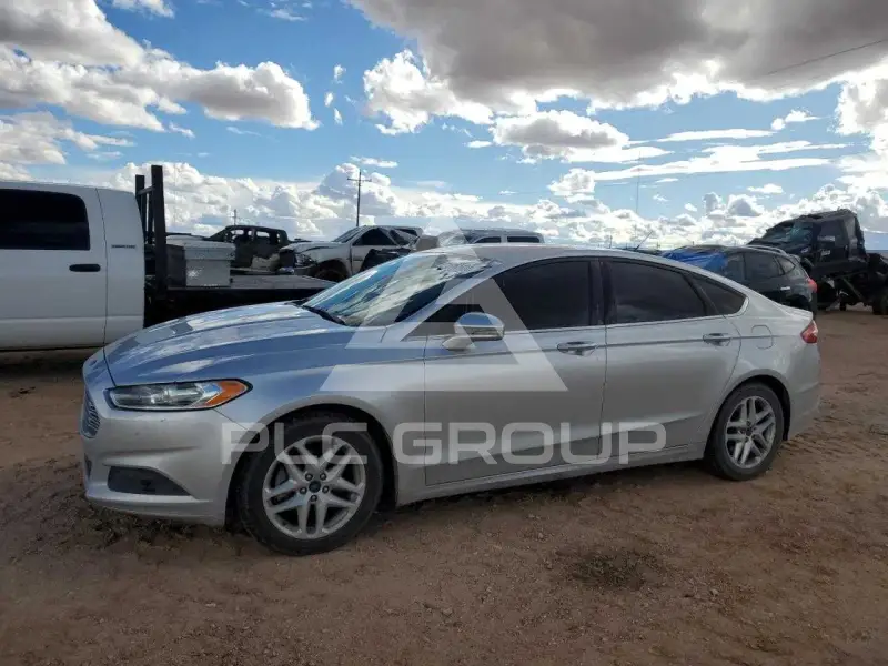 2016 Ford FUSION фото
