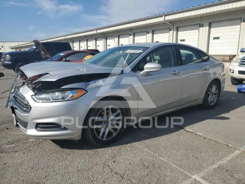 2016 Ford FUSION photo