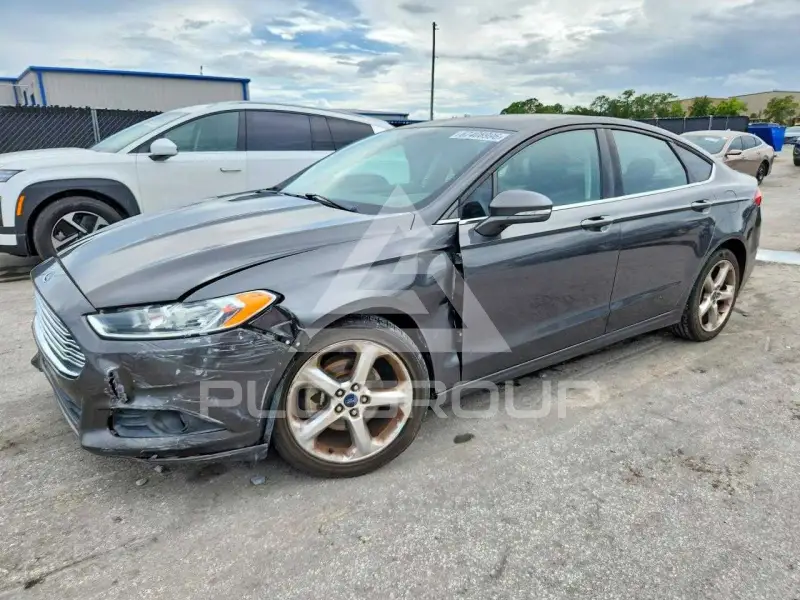 2016 Ford FUSION фото