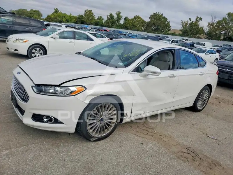 2016 Ford FUSION фото