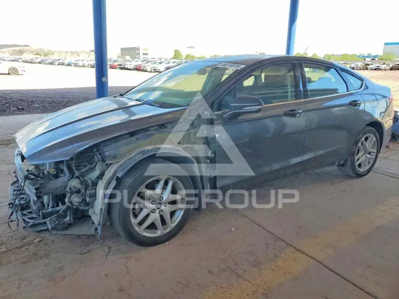 2016 Ford FUSION photo
