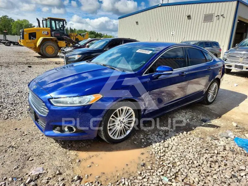 2016 Ford FUSION фото