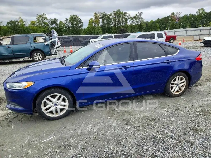 2016 Ford FUSION photo