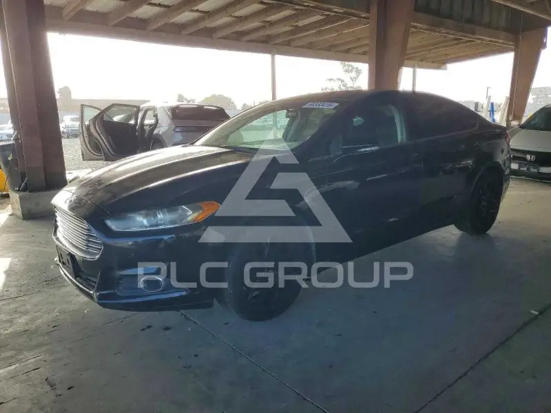 2016 Ford FUSION фото