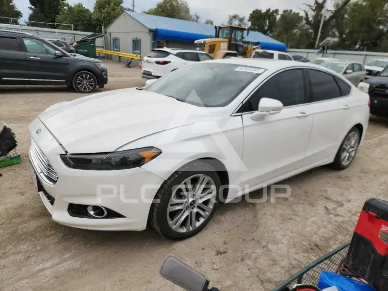 2016 Ford FUSION photo