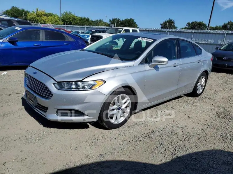 2016 Ford FUSION photo