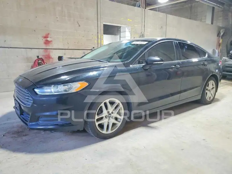 2016 Ford FUSION фото