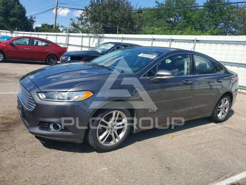 2016 Ford FUSION фото