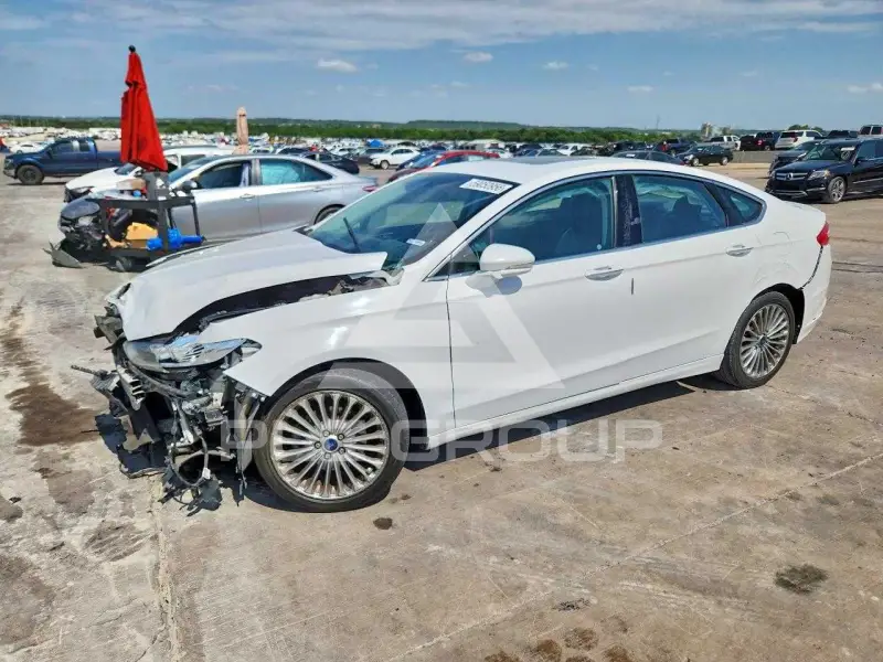2016 Ford FUSION photo