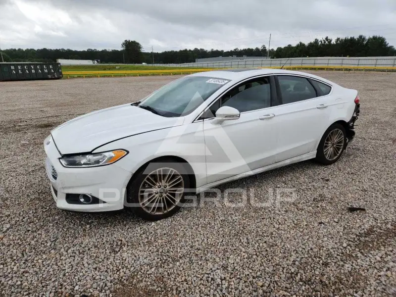 2016 Ford FUSION фото