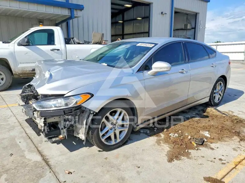 2016 Ford FUSION фото