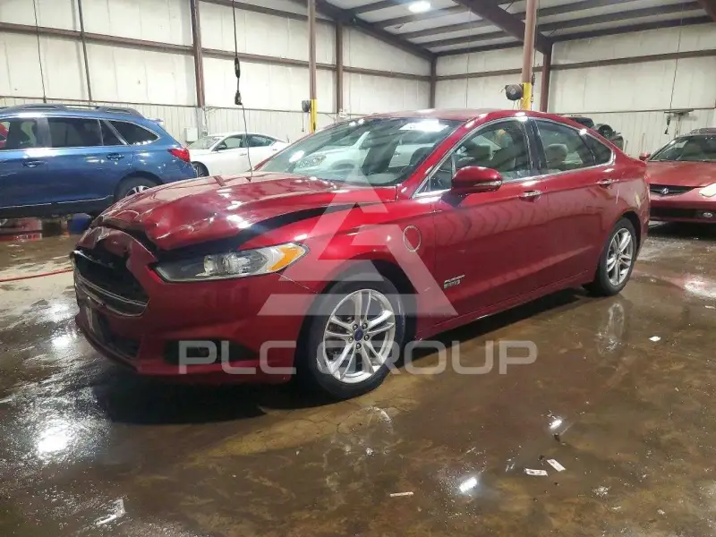2016 Ford FUSION фото
