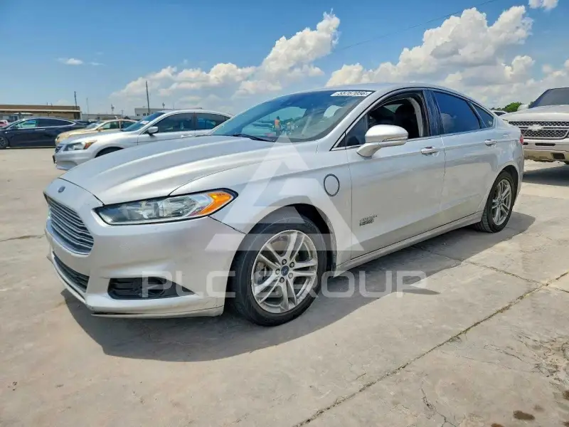 2016 Ford FUSION photo