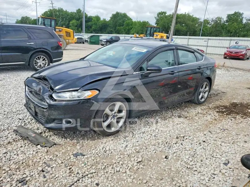 2016 Ford FUSION photo