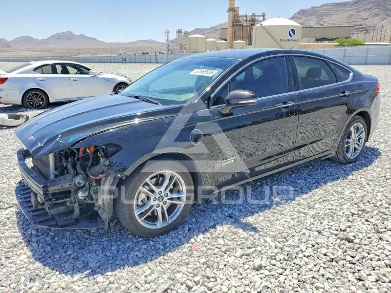 2016 Ford FUSION фото