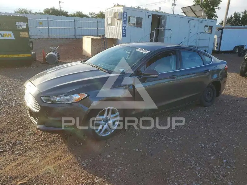 2016 Ford FUSION фото