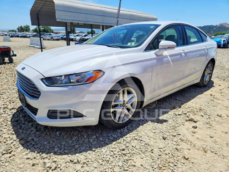 2016 Ford FUSION фото