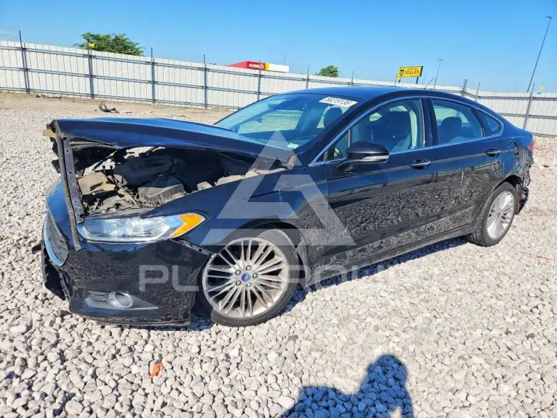 2016 Ford FUSION photo