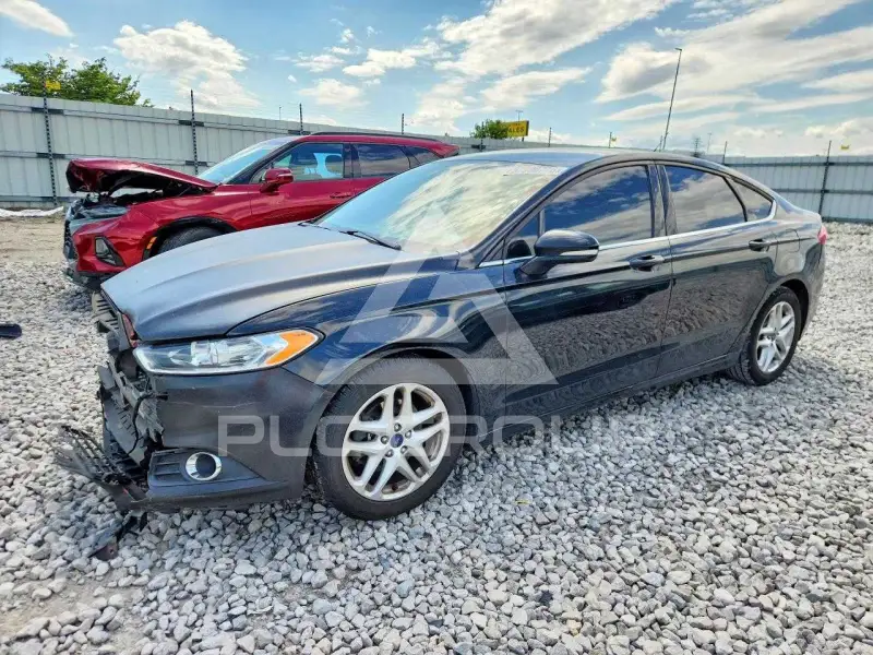 2016 Ford FUSION photo