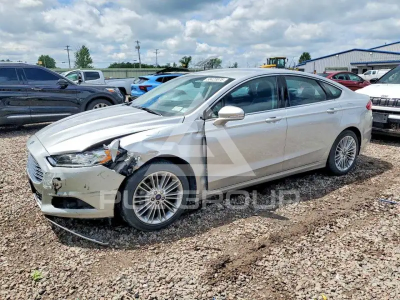 2016 Ford FUSION фото