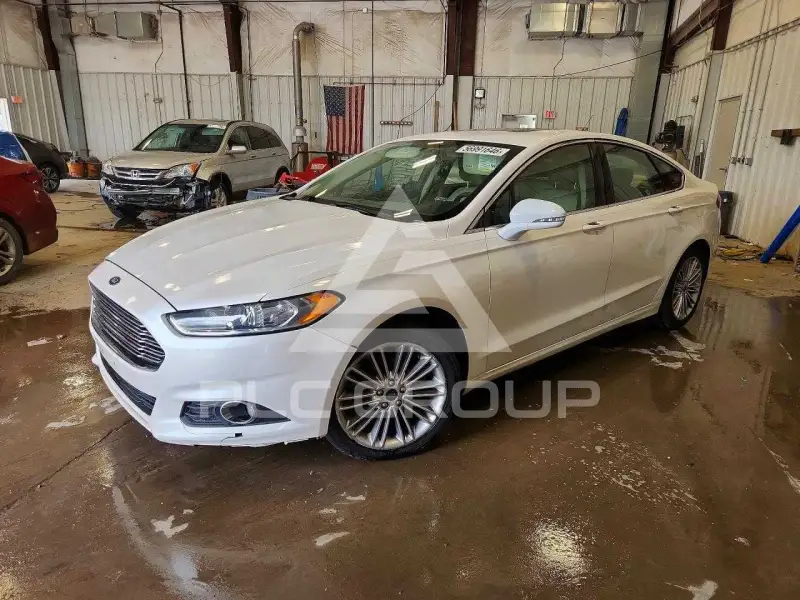 2016 Ford FUSION фото