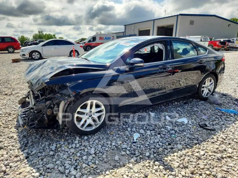 2016 Ford FUSION фото
