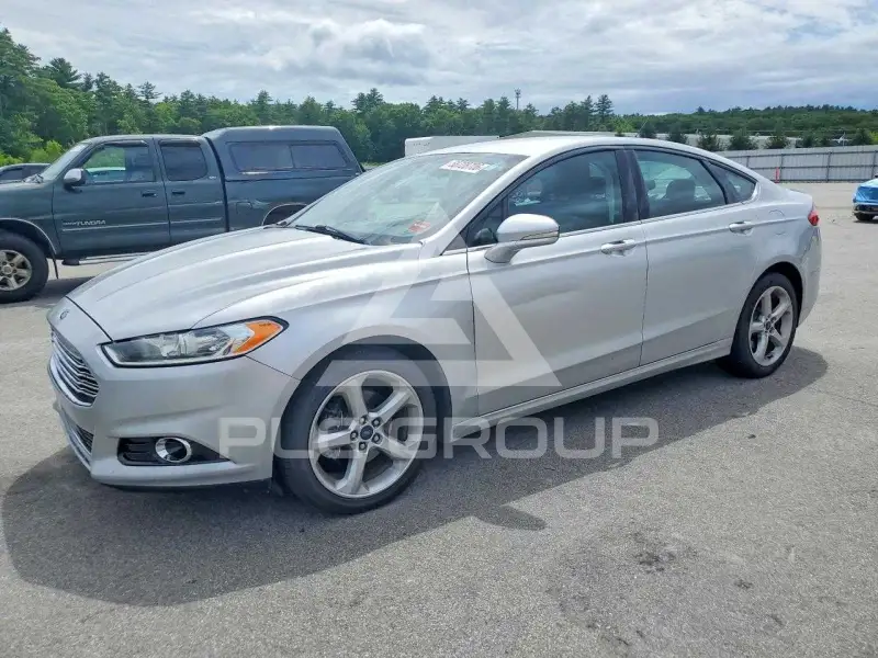 2016 Ford FUSION фото