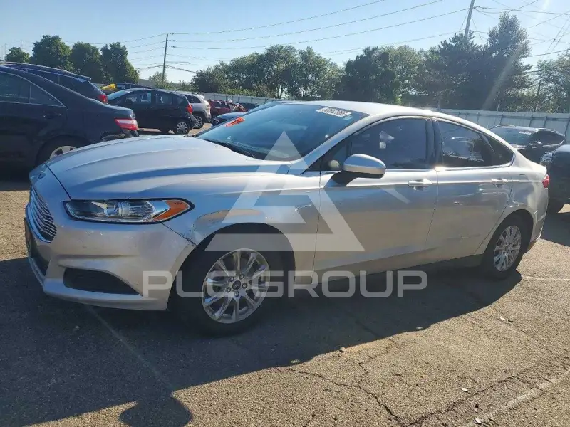 2016 Ford FUSION фото